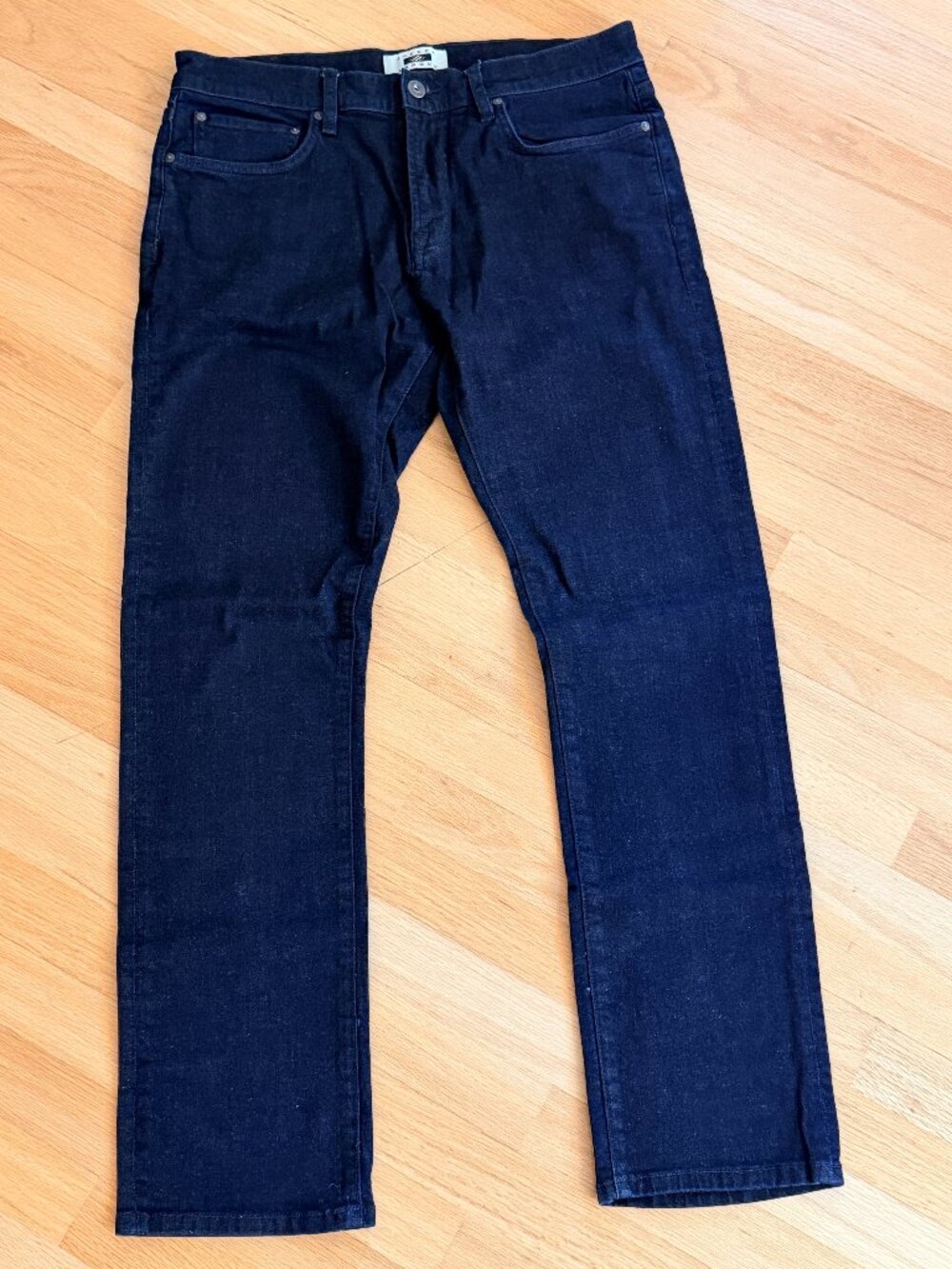 Joseph Abboud Men's Slim Fit Dark Indigo Denim Jeans 33x32